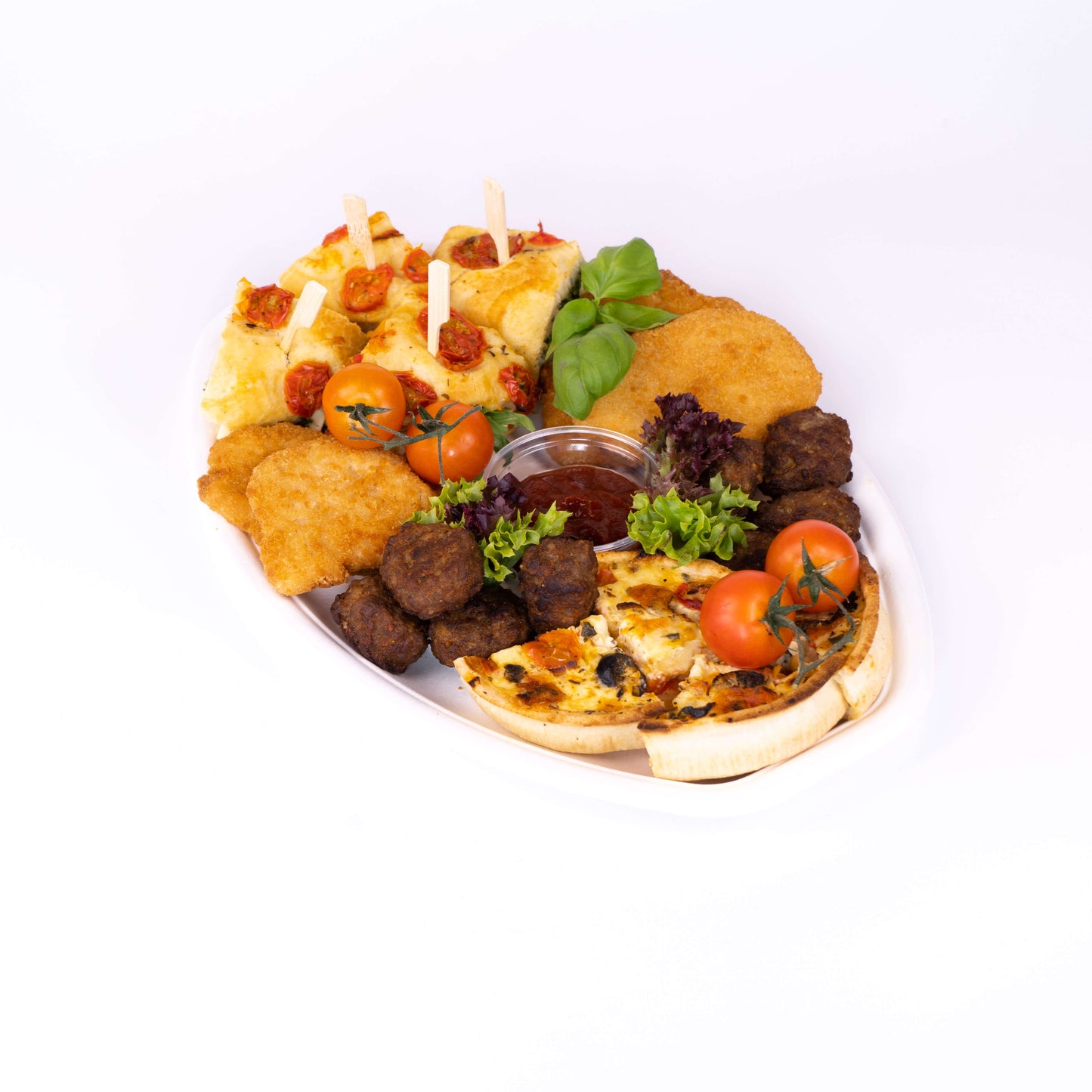 Quiche/Focaccia/Schnitzel/Bifteki-Platte (50% VEGETARISCH)